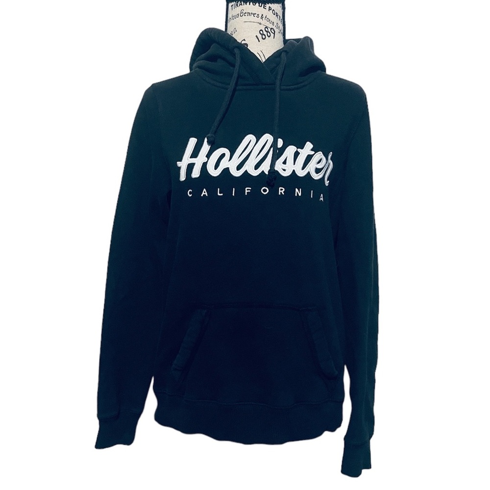 Hollister Hooded Black Logo Sweater Small Long Sleeve Pullover
